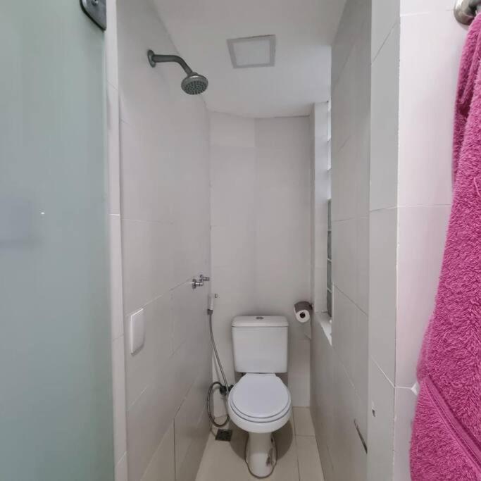 Apartamento Em Copacabana A 100 Metros Da Praia Ріо-де-Жанейро Екстер'єр фото
